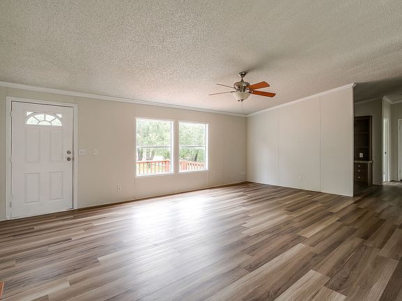 4th image of 428 Brazos Mountain Dr