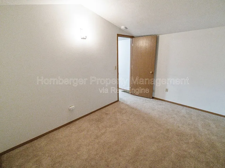 1603 E 33rd Ave #1603 — Photo 6