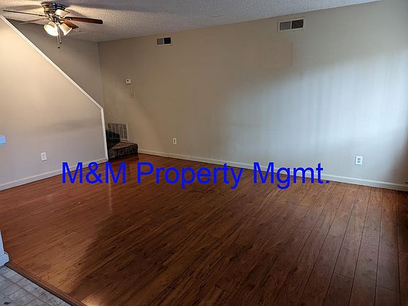 2nd image of 932 Dornajo Way APT 2