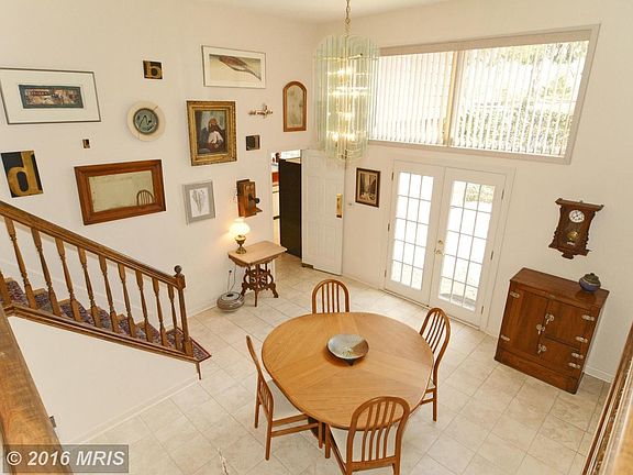 Dramatic contemporary flair