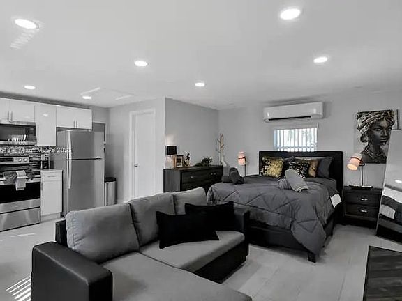 3rd image of 5 Eastview Ave #B