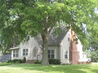 1824 Willis Ave, Perry, IA 50220