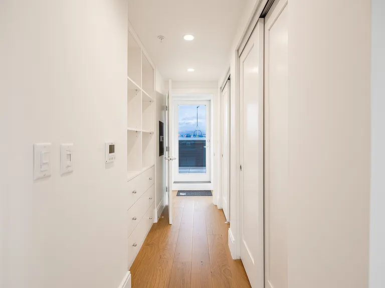 581 W 26th Ave — Photo 14