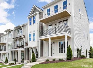 743 Peakland Pl, Raleigh, NC 27604