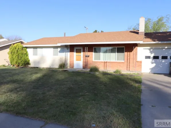 1372 Fairmont Dr, Idaho Falls, ID 83404