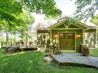 495 Roaring Brook Ln, Pine Hill, NY 12465