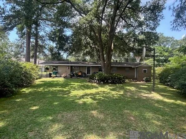 5224 Pine St, Saint Francisville, LA 70775