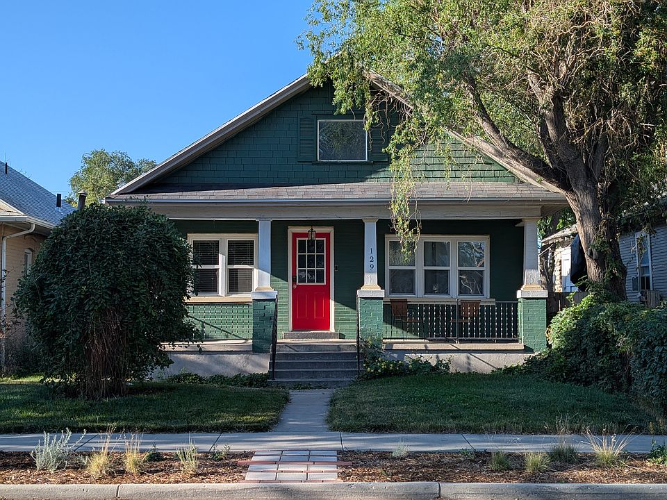 1st image of 129 W Paxton Ave