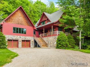 238 Ginseng Hollow Ln, Waynesville, NC 28786