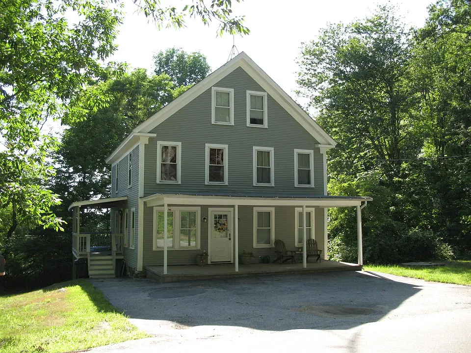 70 Howard Hill Rd #1