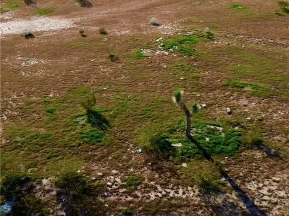 11300 Merino Ave, Apple Valley, CA 92308