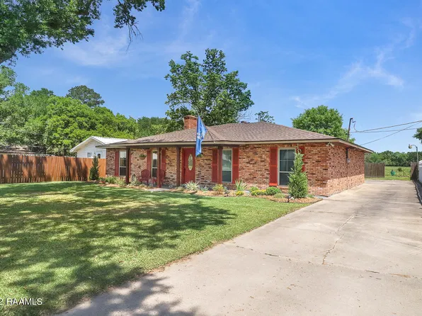 320 S Vivian Ave, Eunice, LA 70535