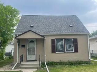 754 Weatherdon Ave #1A, Winnipeg, MB R3M 2B7
