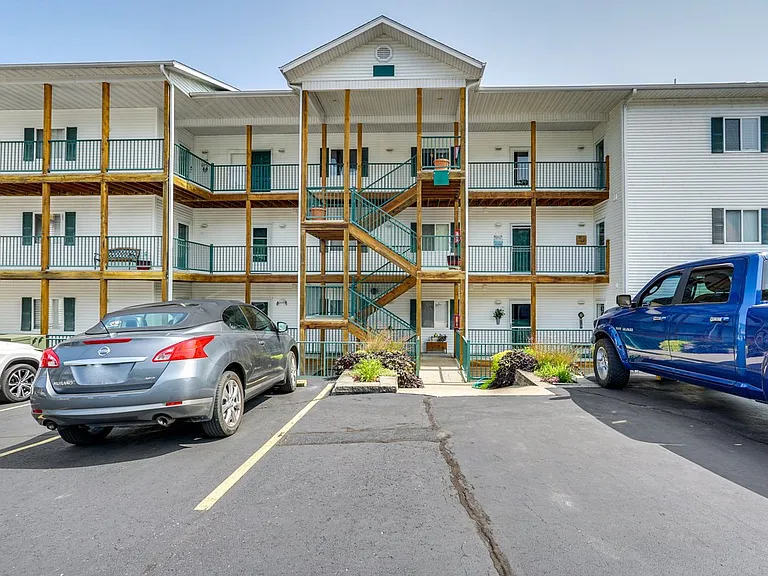 440 Cedar Heights Dr #4 — Photo 49