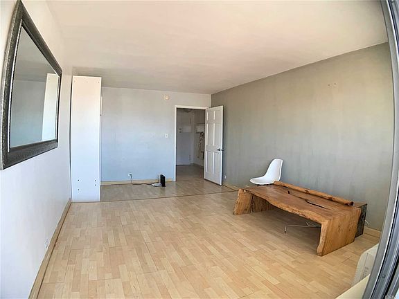 4th image of 6115 97th St APT 14C