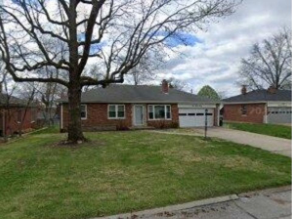 1st image of 10730 Charrette Dr