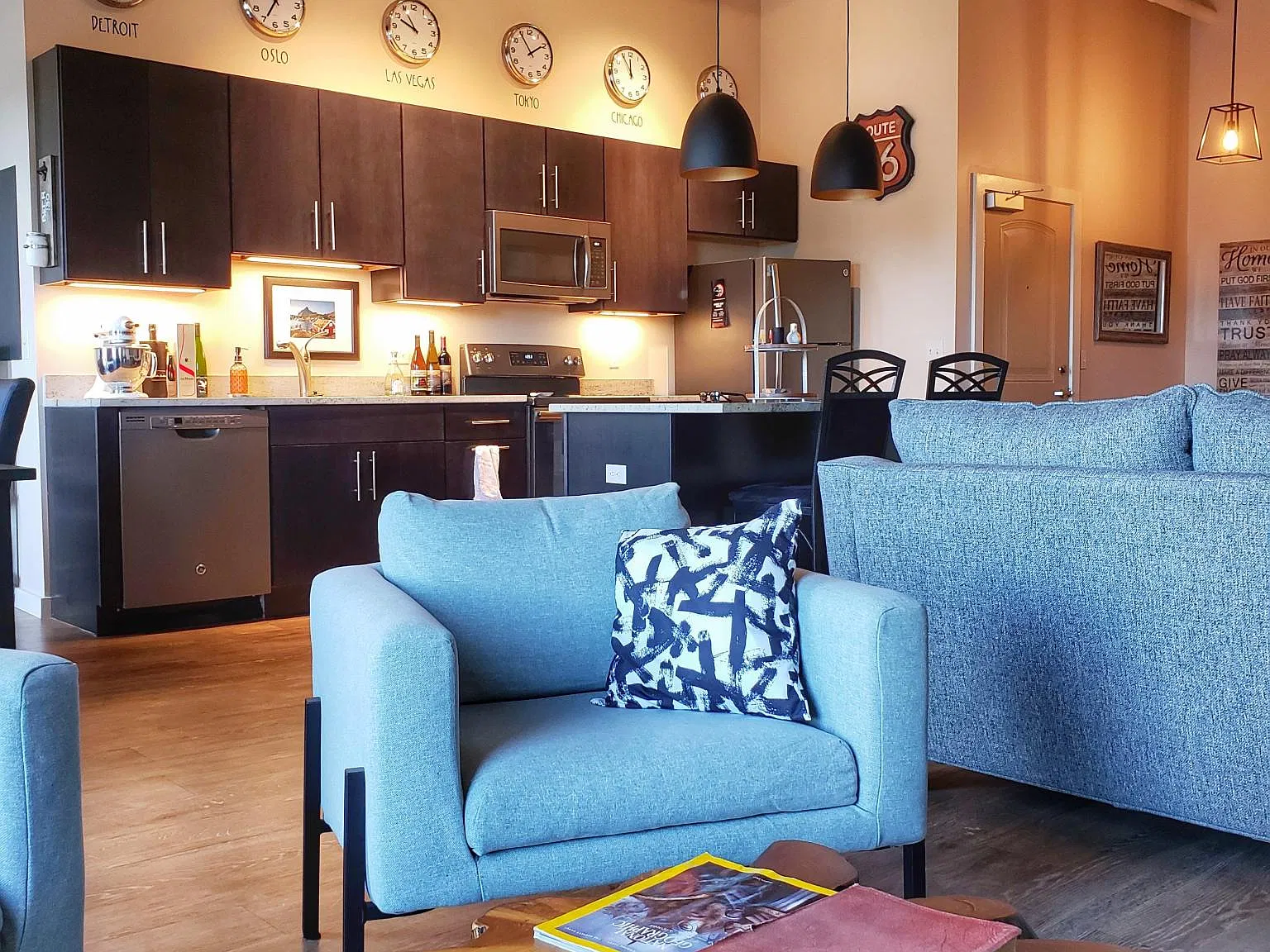 1 bed, 960 sqft, $1,950 — Photo 1