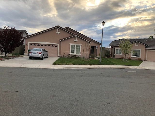 2nd image of 1723 Canyon Shadow Cir