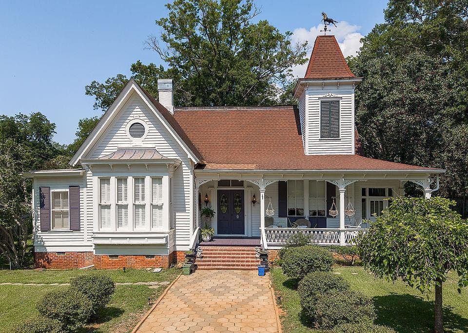 1st image of 408 S Alexander Ave