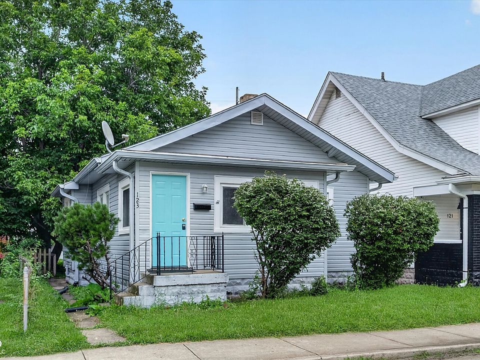 1st image of 123 N Bradley Ave