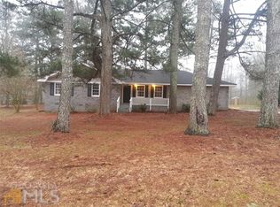 1350 Victoria Ln, Oxford, GA 30054