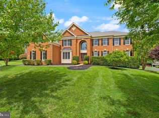 43864 Ashlawn Ct, Ashburn, VA 20147