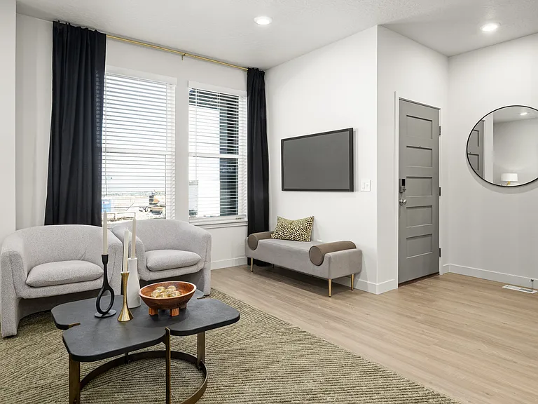 Calypso Townhomes — Photo 9