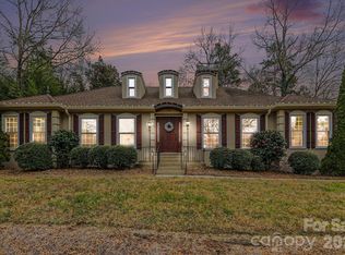 123 Old Bell Rd, Charlotte, NC
