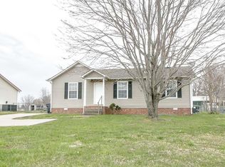 330 Hugh Hunter Rd, Oak Grove, KY 42262
