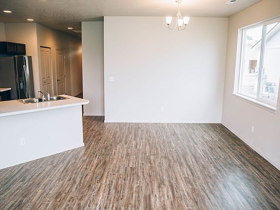3rd image of 311 S Marigold Ln #1
