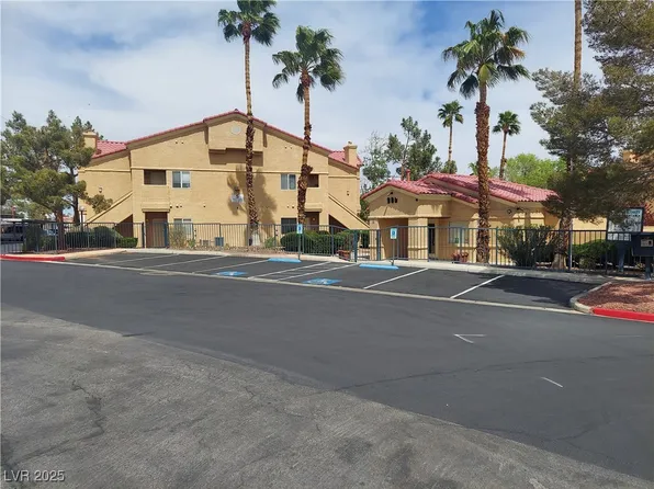 900 Heavenly Hills Ct Unit 219, Las Vegas, NV 89145