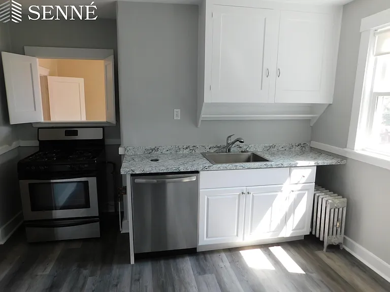 37 Fayerweather St #A — Photo 1