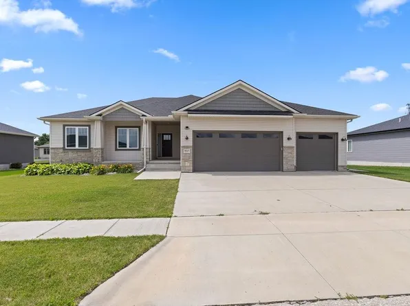 4625 32nd St, Columbus, NE 68601