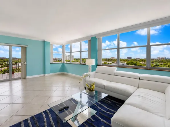 11930 N Bayshore Dr APT 909, North Miami, FL 33181