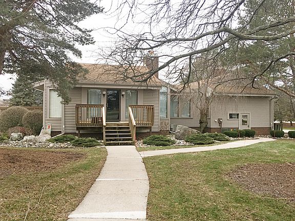 4th image of 917 Grenoble Dr Unit C