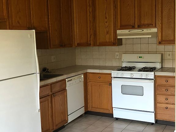 2nd image of 1376 Selo Dr