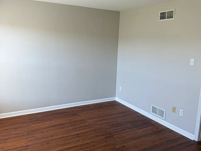 15 E Christina Pl — Photo 10