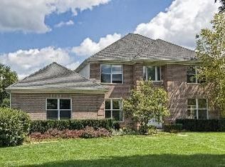 20777 N Plumwood Dr, Kildeer, IL