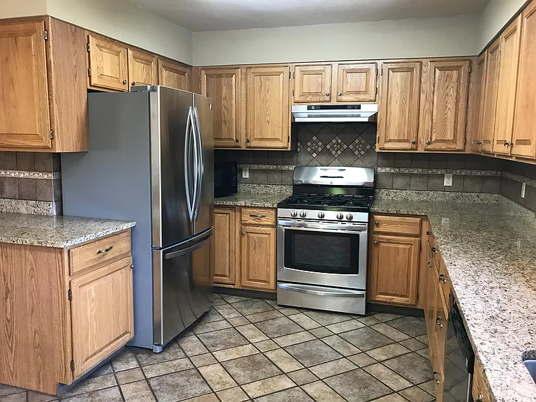 105 Fir Dr — Photo 23