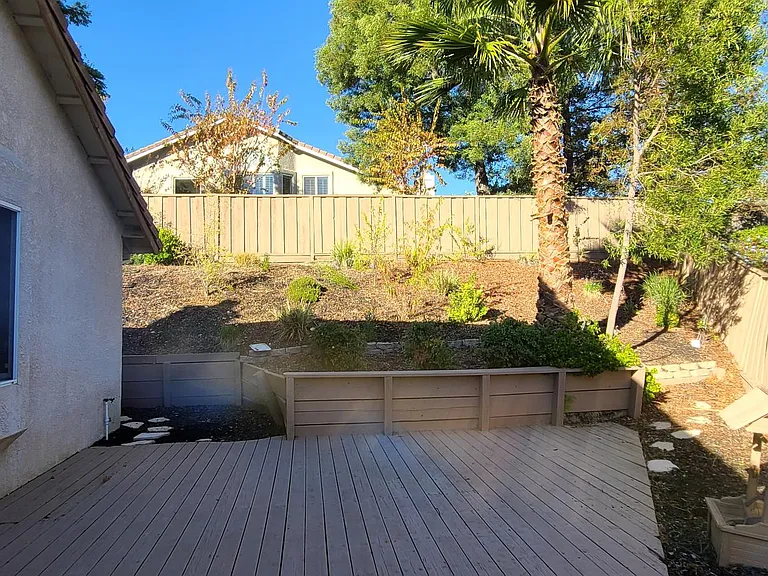 2413 Musk Ct — Photo 33