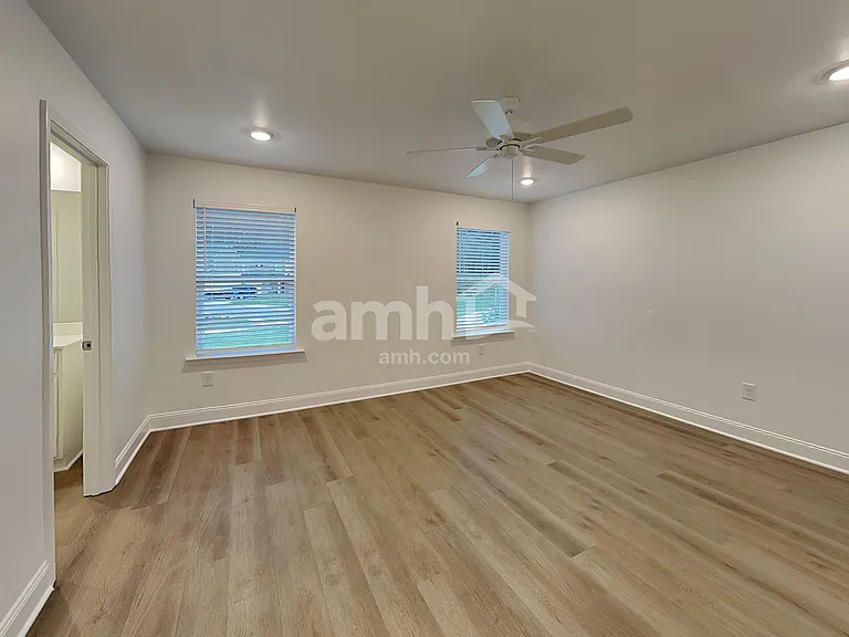 965 Carnelian Ln — Photo 8