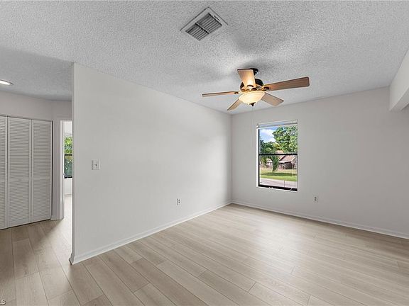 5th image of 9265 Lake Park DR #201
