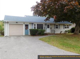 31 Stevens St, Lewiston, ME 04240
