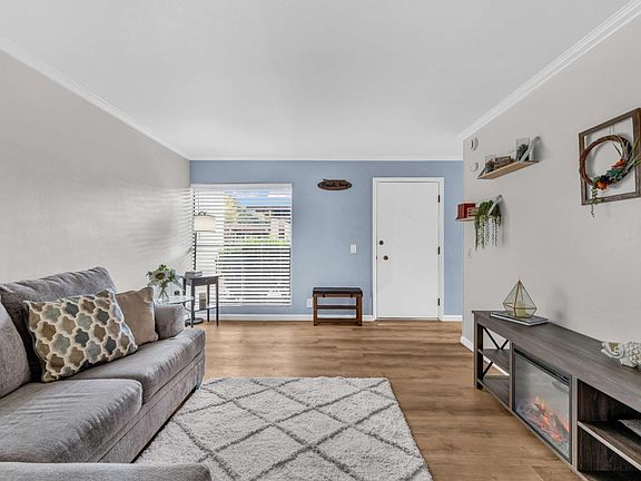 2nd image of 500 Glenwood Cir APT 313