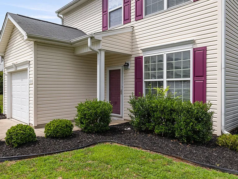 3804 Raintree Dr — Photo 4