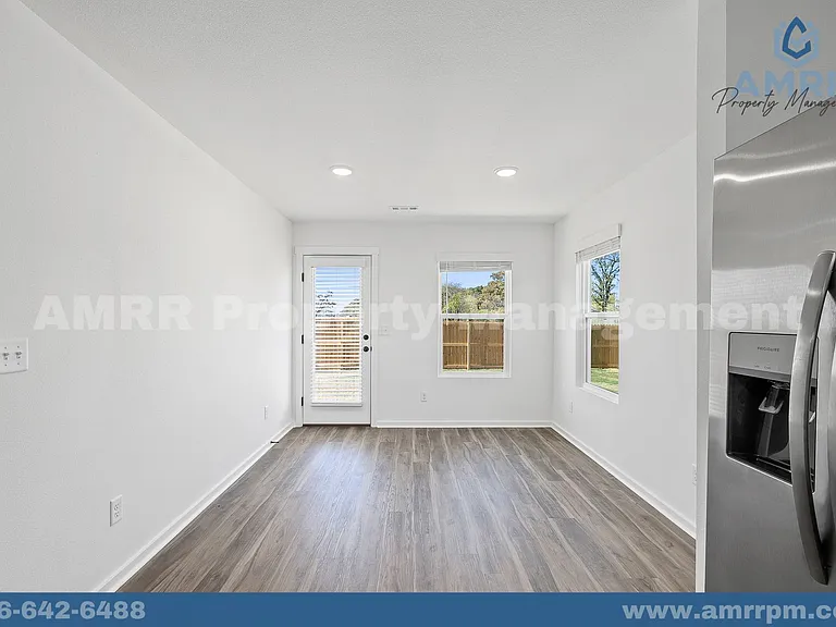 1206 SW 2nd St #1206 — Photo 10