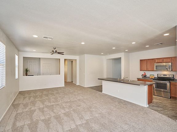 4th image of 4131 W Kirkland Ave
