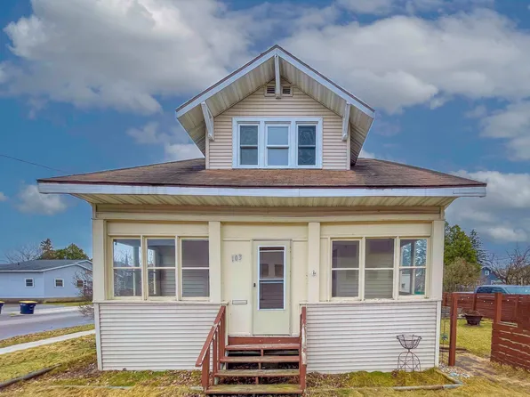 103 W Kemp St, Rhinelander, WI 54501