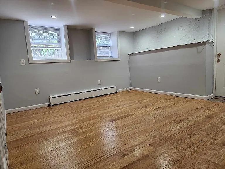 5631 Post Rd #1 — Photo 5