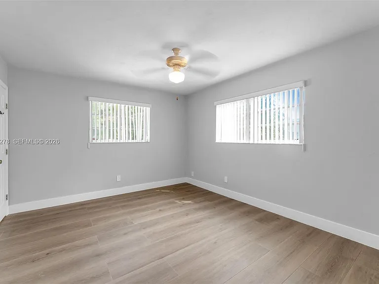 9121 Ridgeland Dr — Photo 18